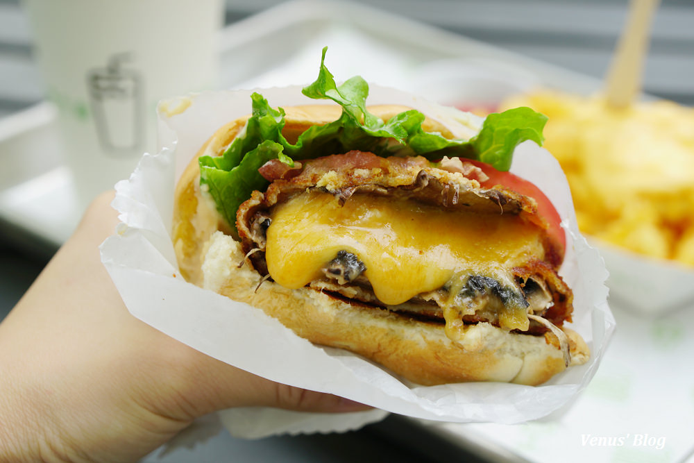 【東京青山】SHAKE SHACK,爆好吃的土石流波特菇漢堡,與紐約零距離