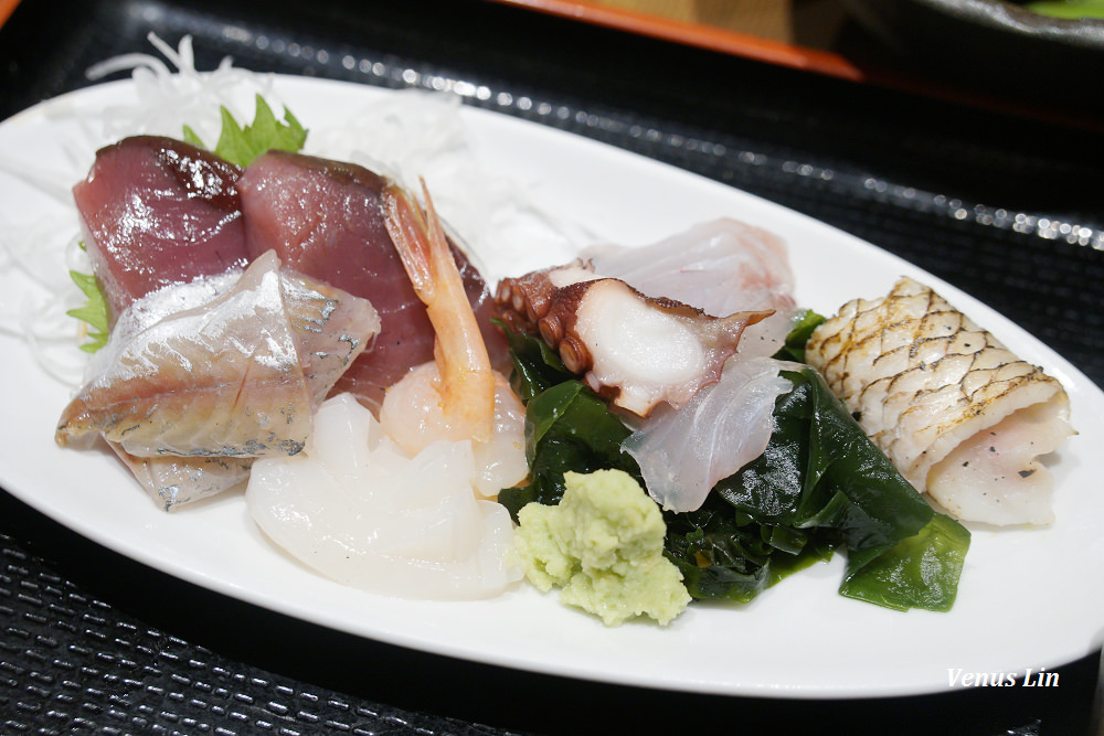金澤車站美食,魚菜屋,金澤吃海鮮丼,金澤吃烤黑喉